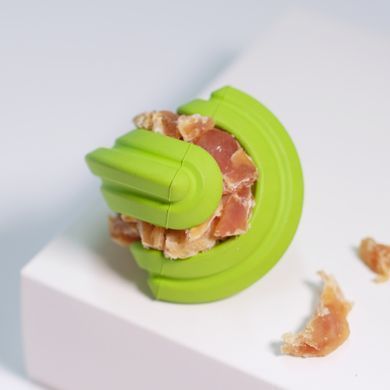 Интерактивная игрушка-кормушка Chewtastic Geometrics Geo-Gem