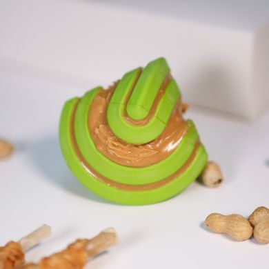 Интерактивная игрушка-кормушка Chewtastic Geometrics Geo-Gem